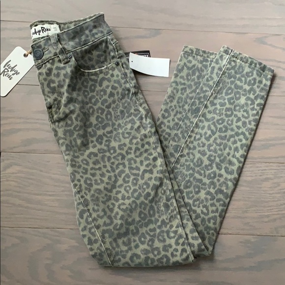 NWT Indigo Rein High Rise Animal Print Skinny Jean - Picture 5 of 8
